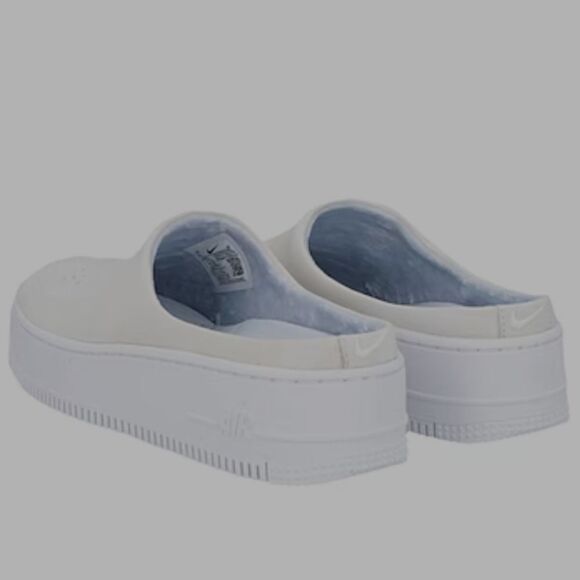 BRAND NEW WMNS AIR FORCE 1 LOVER XX'THE REIMAGINED - Picture 7 of 16